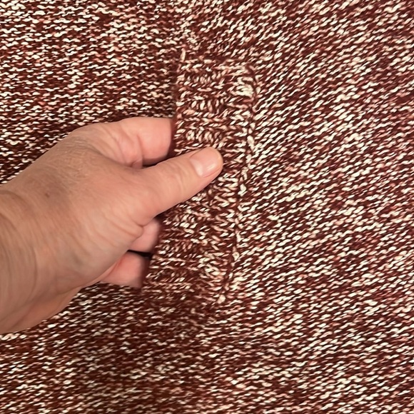 Catherine women’s plus size button down sweater size 3X (26/28W). - Picture 8 of 9